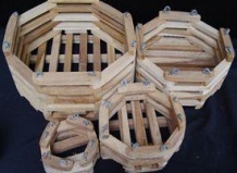 Школа комнатного садоводства. Горшки для выращивания растений, имеющие особенную конструкцию_2.