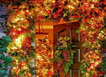 Новогодние украшения парадной двери