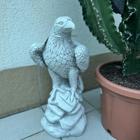 Садовая фигура Орел на скале купить